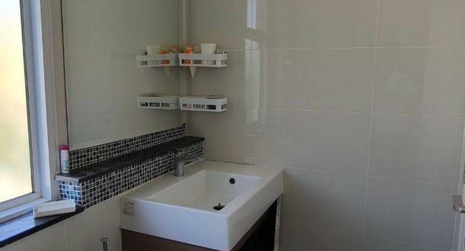 For rent 4 bedrooms house in Phutthamonthon, Nakhon Pathom