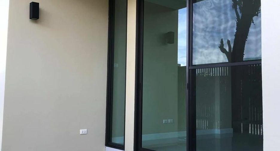 À vendre 4 chambres maison à Mueang Lampang, Lampang