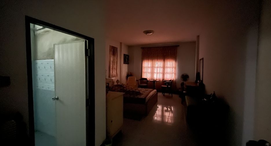 For sale 3 bedrooms house in Mueang Phitsanulok, Phitsanulok