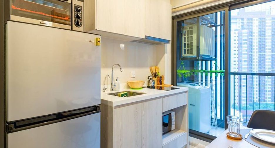 Condo en venta y en alquiler de 1 habitaciones en Khlong Toei, Bangkok