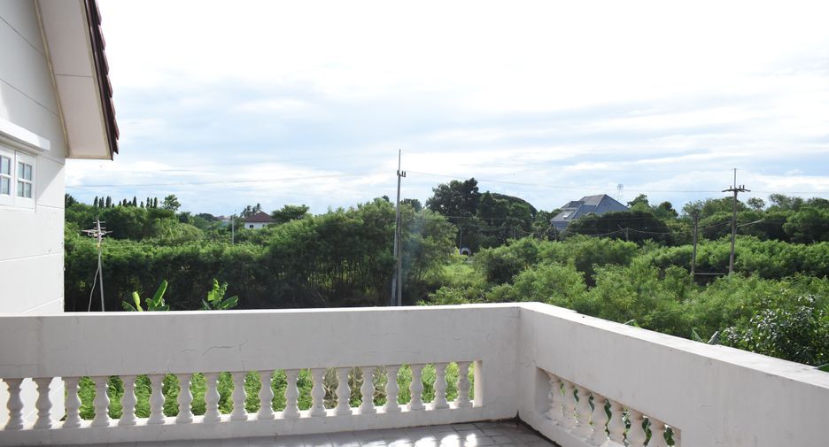 À vendre 3 chambres maison à Nakhon Chai Si, Nakhon Pathom