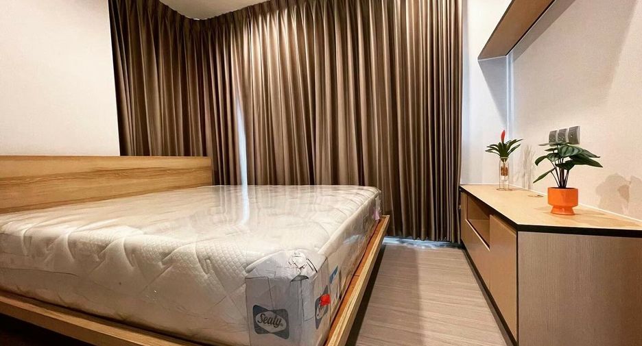 À vendre 2 chambres condo à Phra Khanong, Bangkok