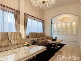 For rent 5 bedrooms villa in Mueang Chon Buri, Chonburi