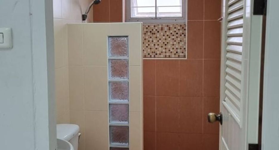 For sale 3 bedrooms house in Mueang Khon Kaen, Khon Kaen