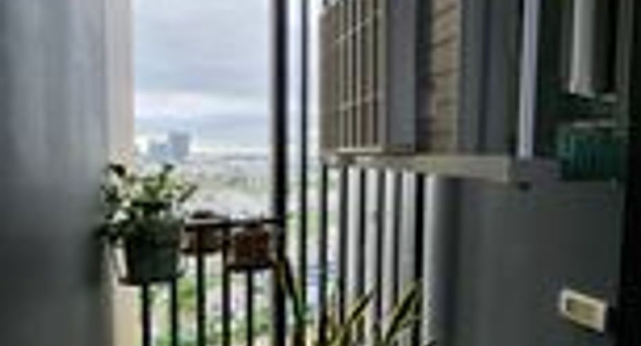 For sale 1 bed condo in Mueang Samut Prakan, Samut Prakan