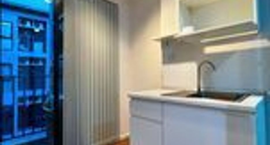 For sale 1 bed condo in Bang Na, Bangkok
