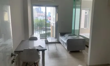 Condo en venta de 1 habitaciones en Huai Khwang, Bangkok