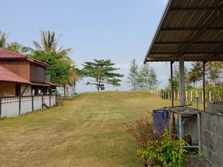 For sale land in Hua Sai, Nakhon Si Thammarat