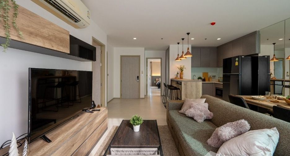 For sale 2 bedrooms condo in Khlong Toei, Bangkok