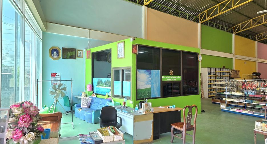 For sale そして for rent スタジオ house in Mueang Rayong, Rayong