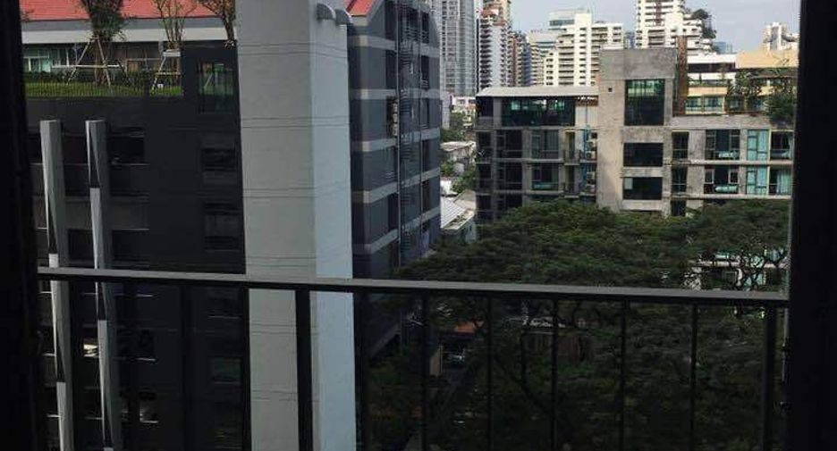 For sale 1 Beds condo in Khlong Toei, Bangkok