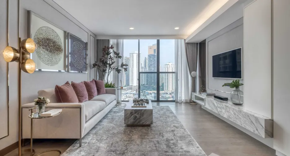 For sale 2 bedrooms condo in Khlong Toei, Bangkok
