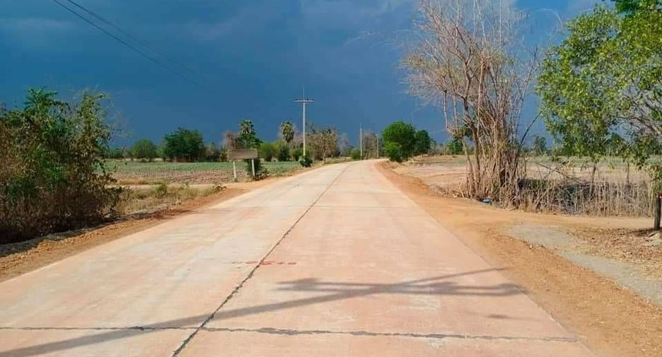 Grundstück zum Kauf in Hankha, Chainat