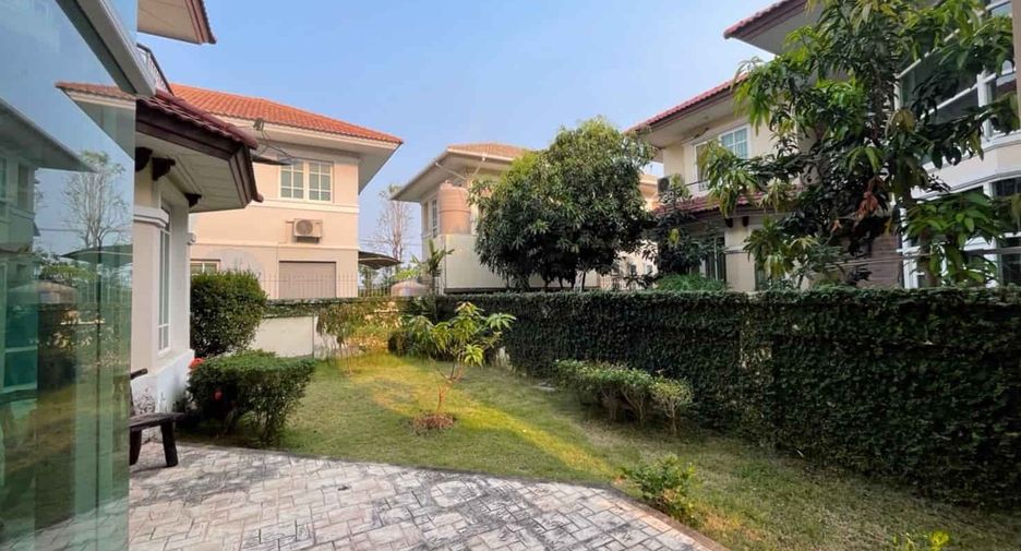 For sale 4 bedrooms house in Lam Luk Ka, Pathum Thani