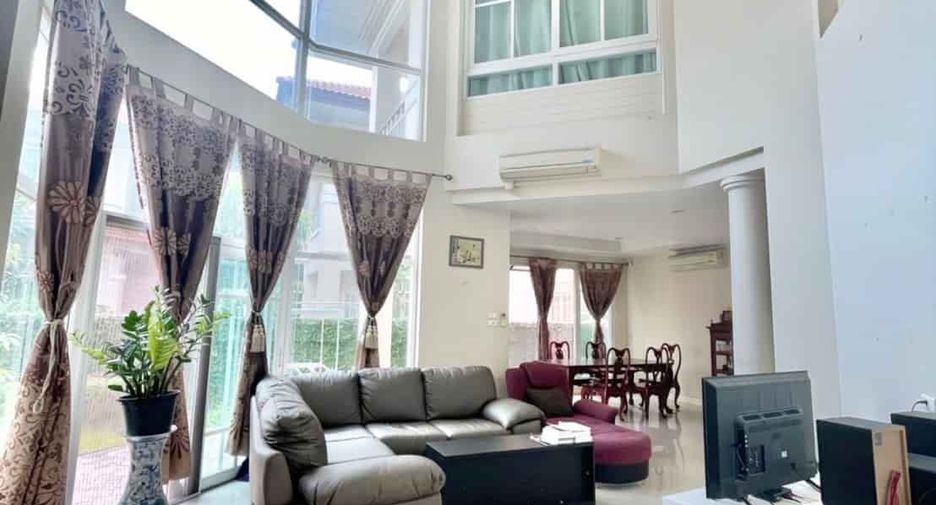 For sale 4 bedrooms house in Lam Luk Ka, Pathum Thani