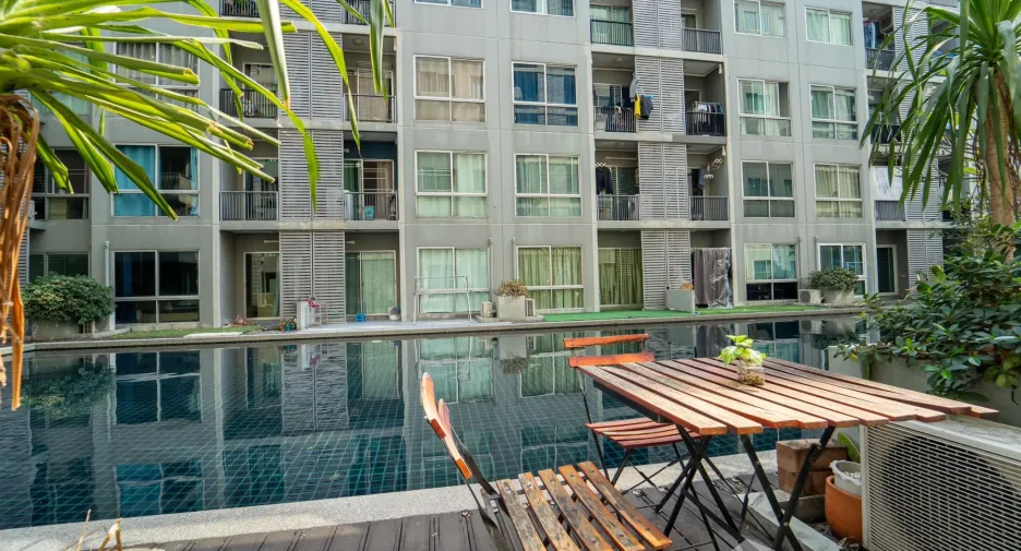 Condo en venta y en alquiler de 1 habitaciones en Huai Khwang, Bangkok