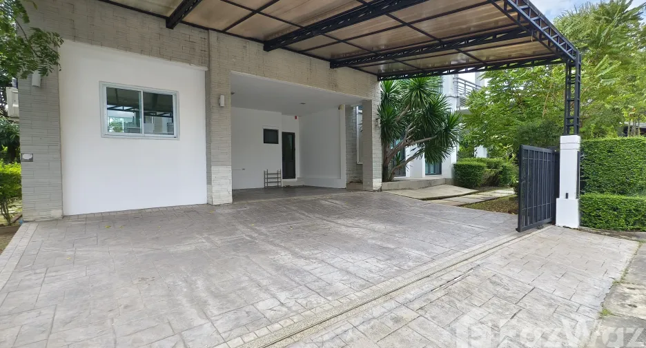 For rent 7 bedrooms house in Mueang Nonthaburi, Nonthaburi