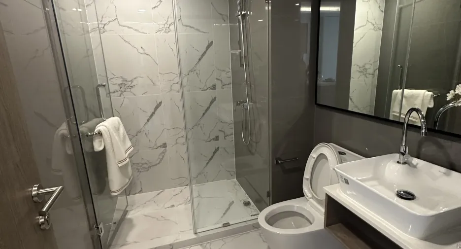 For sale 1 bed condo in Phra Khanong, Bangkok