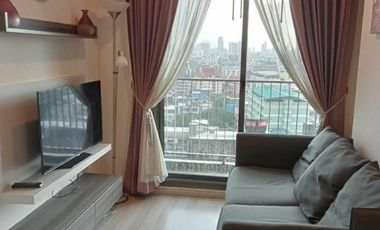 Condo en venta y en alquiler de 1 habitaciones en Huai Khwang, Bangkok
