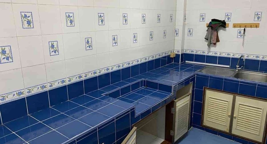 Продажа 3 спальни таунхаус в Bang Bua Thong, Нонтабури