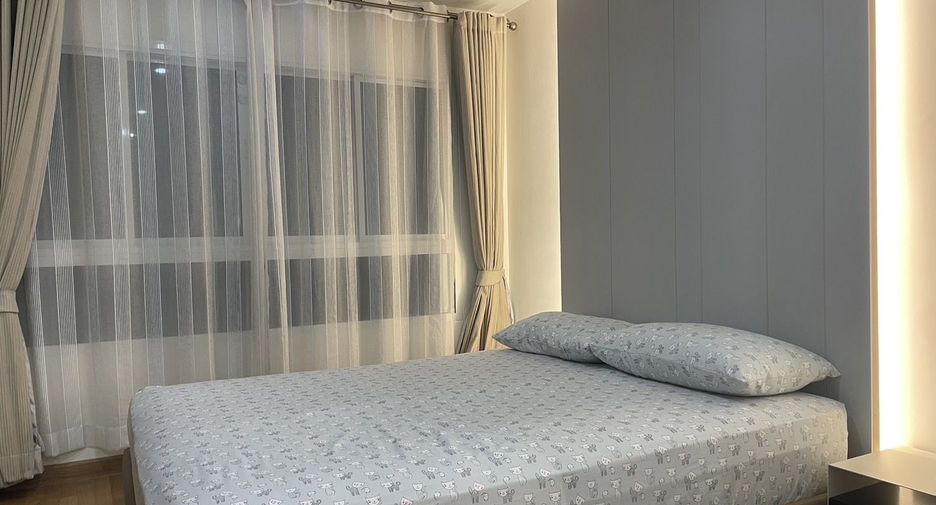 For sale 1 bed condo in Khlong Toei, Bangkok