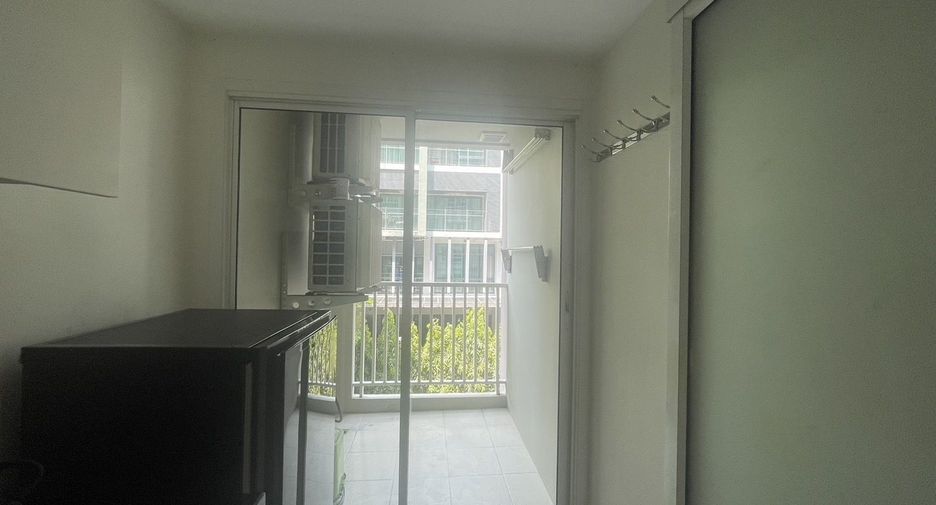 For sale 1 bed condo in Khlong Toei, Bangkok