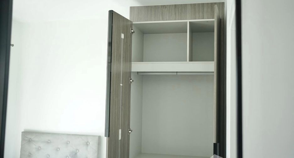 For sale 1 bed condo in Mueang Samut Prakan, Samut Prakan