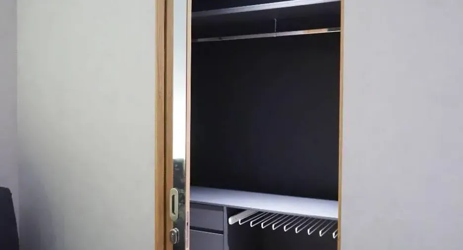 For sale studio condo in Khlong Toei, Bangkok