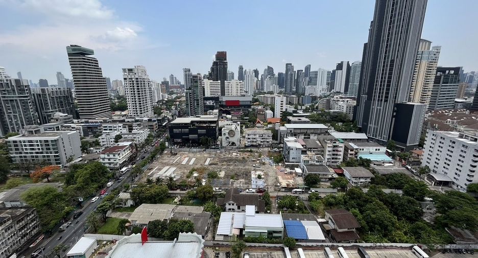 For sale and for rent 1 bed condo in Watthana, Bangkok