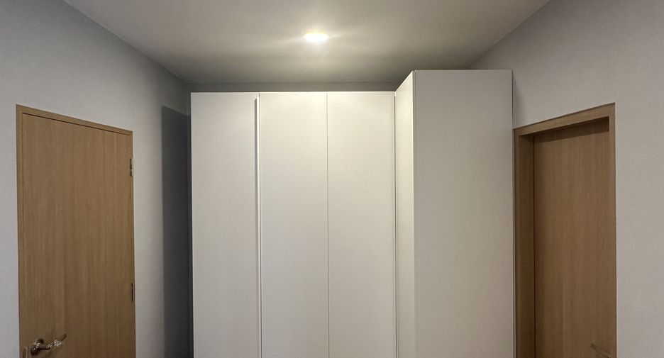 Casa en venta de 4 habitaciones en Bang Phli, Samut Prakan