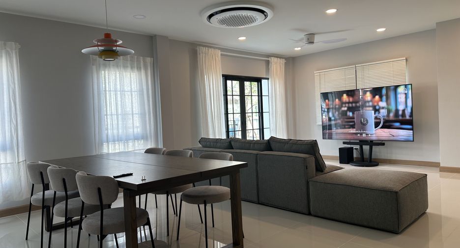 Casa en venta de 4 habitaciones en Bang Phli, Samut Prakan