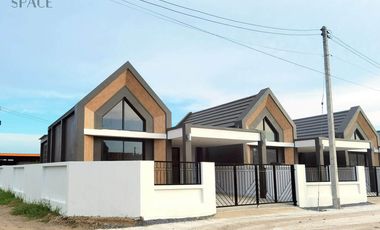 出售 2 卧室 独立屋 在 Mueang Lop Buri, Lop Buri