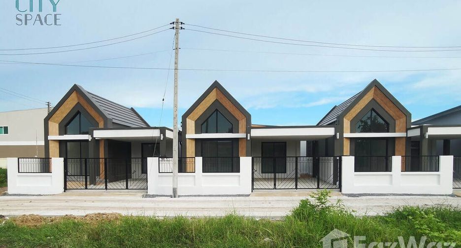 For sale 2 bedrooms house in Mueang Lop Buri, Lopburi