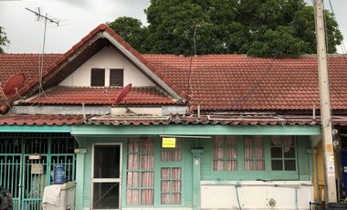 For sale 2 bedrooms townhouse in Lat Lum Kaeo, Pathum Thani