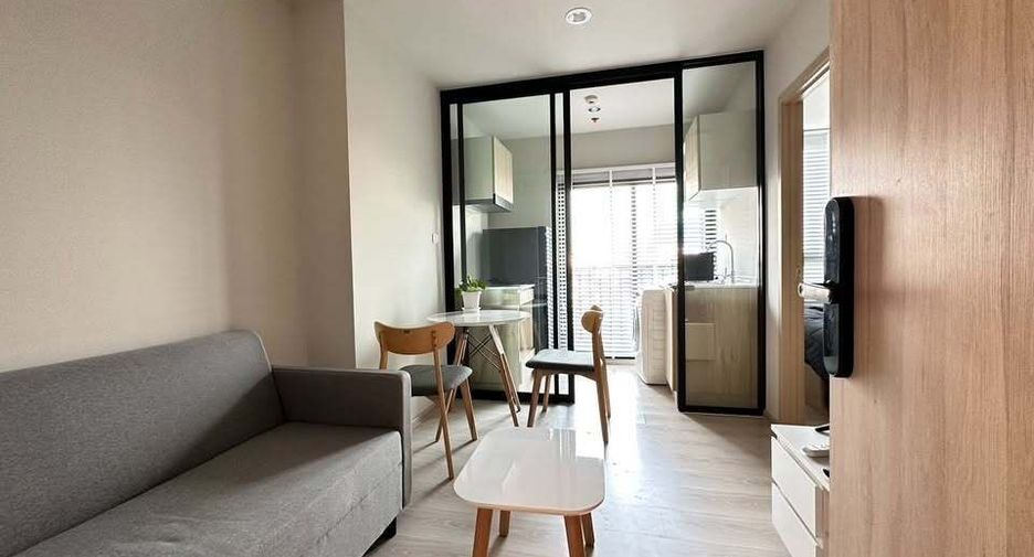 For rent studio condo in Mueang Nonthaburi, Nonthaburi