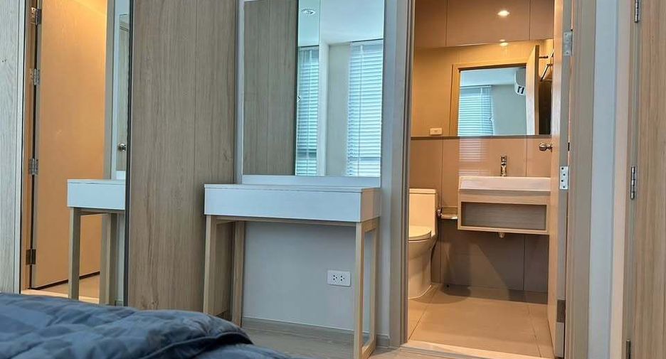 For rent studio condo in Mueang Nonthaburi, Nonthaburi
