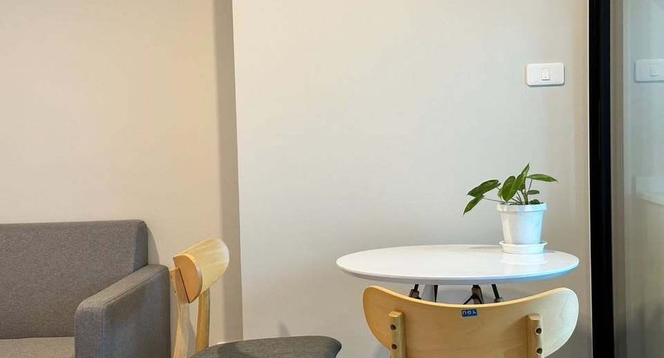 For rent studio condo in Mueang Nonthaburi, Nonthaburi