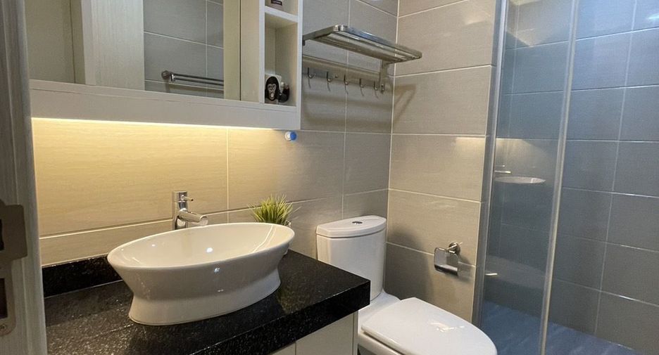 À vendre 1 chambre condo à Huai Khwang, Bangkok