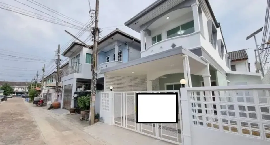 For sale 3 bedrooms townhouse in Pak Kret, Nonthaburi