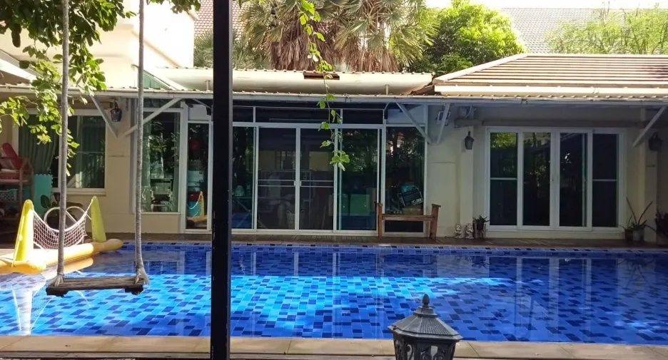 À vendre 4 chambres maison à Bang Kruai, Nonthaburi