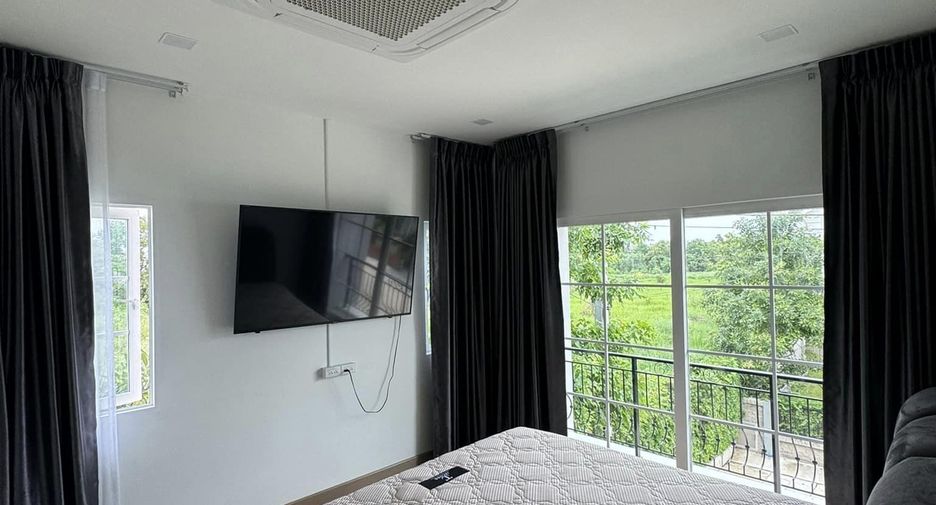 出租 4 卧室 独立屋 在 Thanyaburi, Pathum Thani