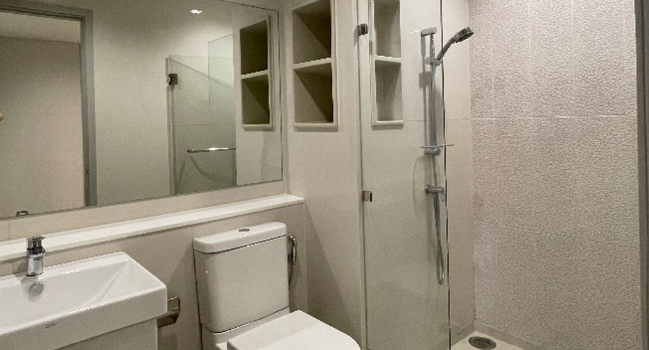 À vendre 1 chambre condo à Phra Khanong, Bangkok