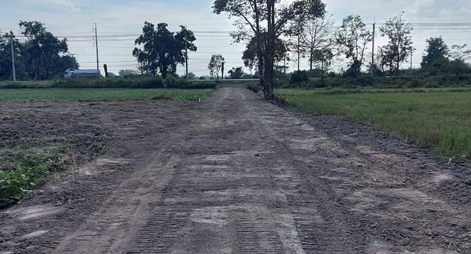 For sale land in Banphot Phisai, Nakhon Sawan