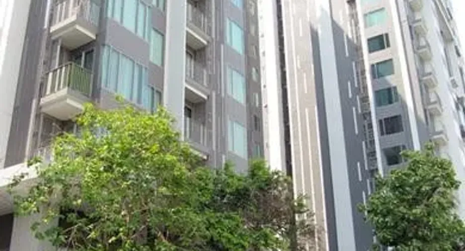 For sale 1 bed condo in Watthana, Bangkok