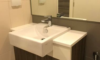 For sale 1 bed condo in Huai Khwang, Bangkok