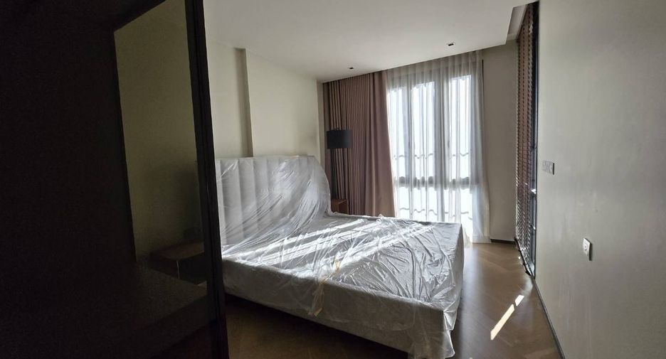 For sale 2 bedrooms condo in Watthana, Bangkok