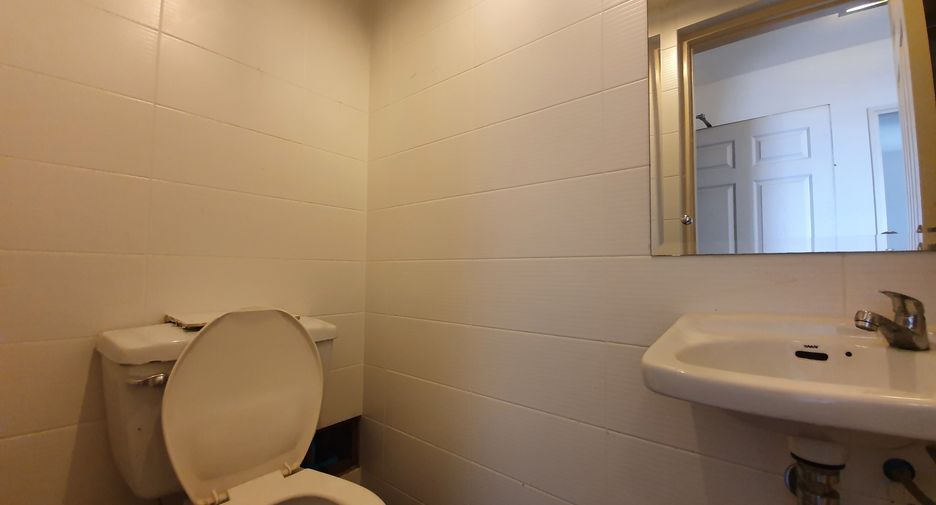 For rent 2 bedrooms condo in Pak Kret, Nonthaburi