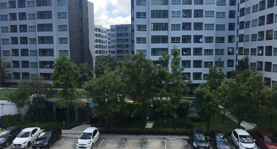 For sale 1 bed condo in Bang Na, Bangkok
