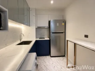 À vendre 2 chambres condo à Huai Khwang, Bangkok