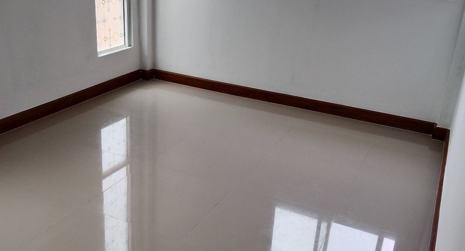 For sale 2 ベッドルーム townhouse in Khlong Luang, Pathum Thani